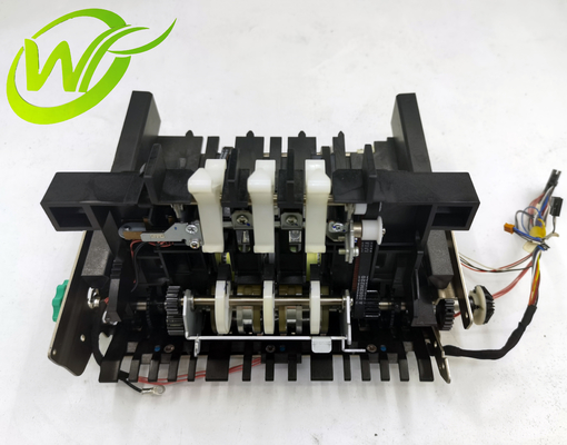 Porte 49260576000A d'Alimentador d'engagement du recycleur 368 de Diebold Ecrm de pièces d'atmosphère