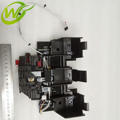 L'ensemble de NCR de pièces de machine d'atmosphère METTENT EN RÉFÉRENCE la FRU 4450736562 445-0736562 de BORD
