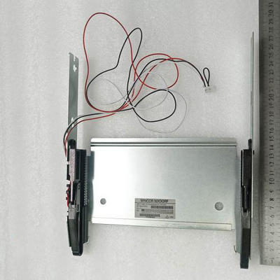 Présentateur 1500XE AGT CMD-V4 FL horizontal 101mm 1750057875 de Wincor de pièces d'atmosphère